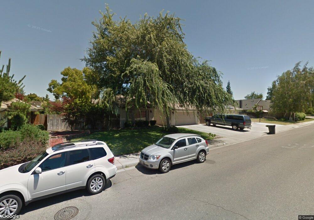 2074 Pontiac St, Oakdale, CA 95361 - photo 1