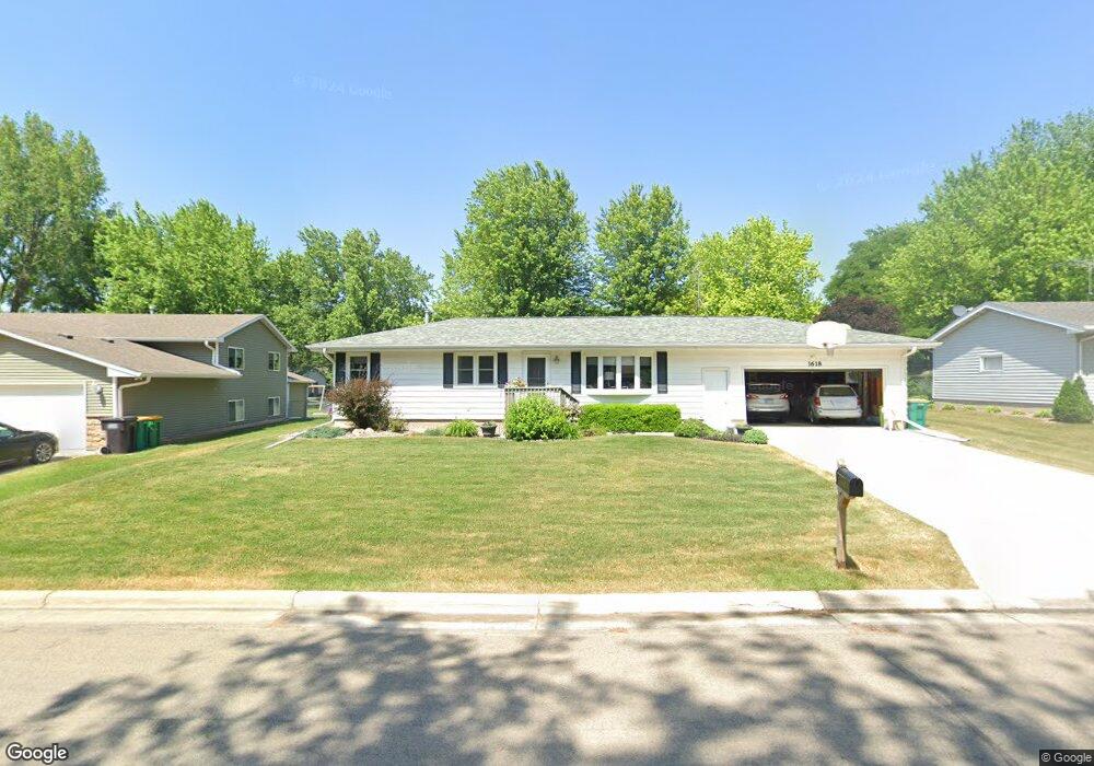 1618 Gateway Dr, Albert Lea, MN 56007 - photo 1