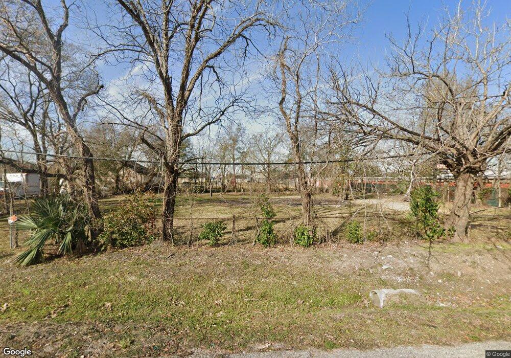 2830 Dover St, Houston, TX 77017 - photo 1