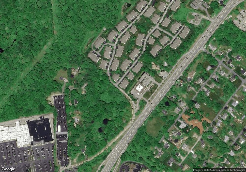 270 Hampton Way unit 45, Wakefield, RI 02879 - photo 1