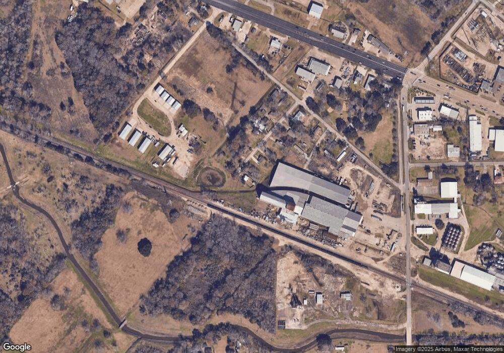 822 Chatman St, Alvin, TX 77511 - photo 1