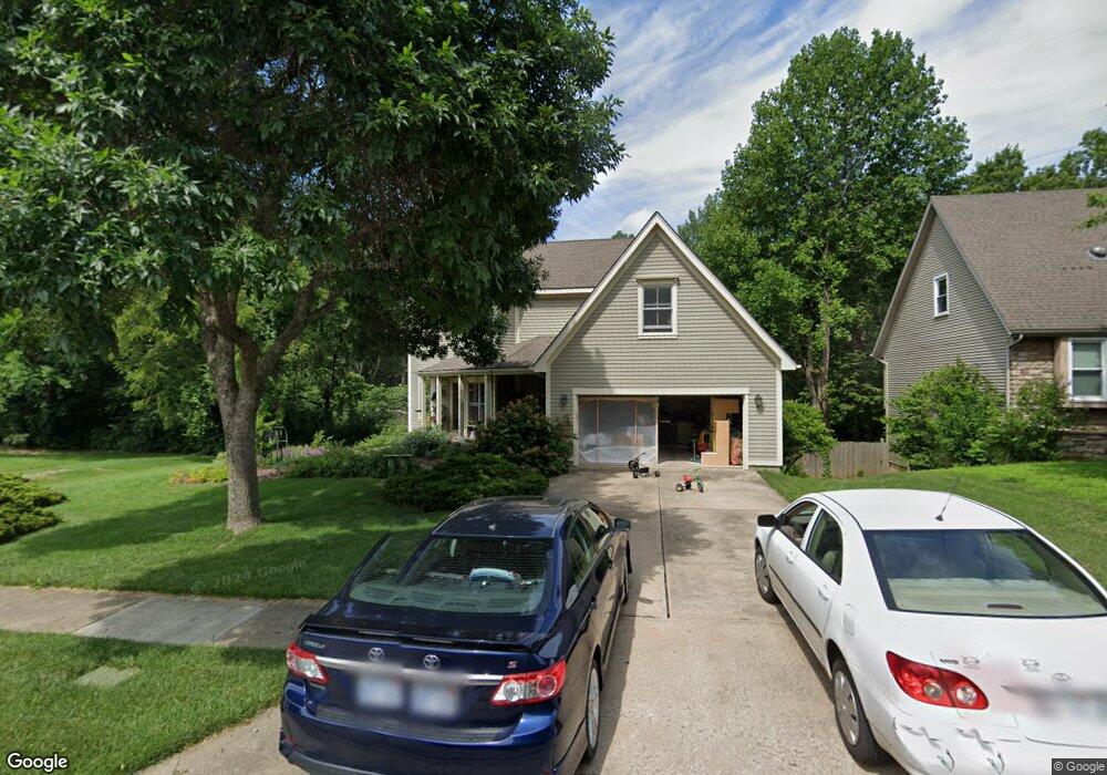 5510 Noland Rd, Shawnee, KS 66216 - photo 1