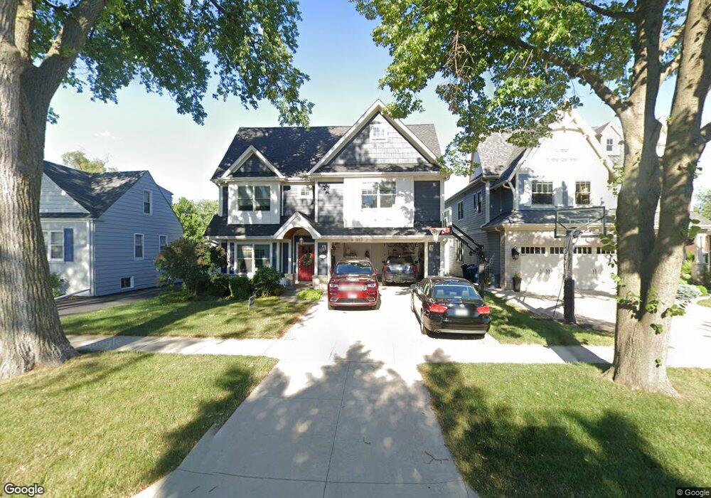 257 N Myrtle Ave, Elmhurst, IL 60126 - photo 1