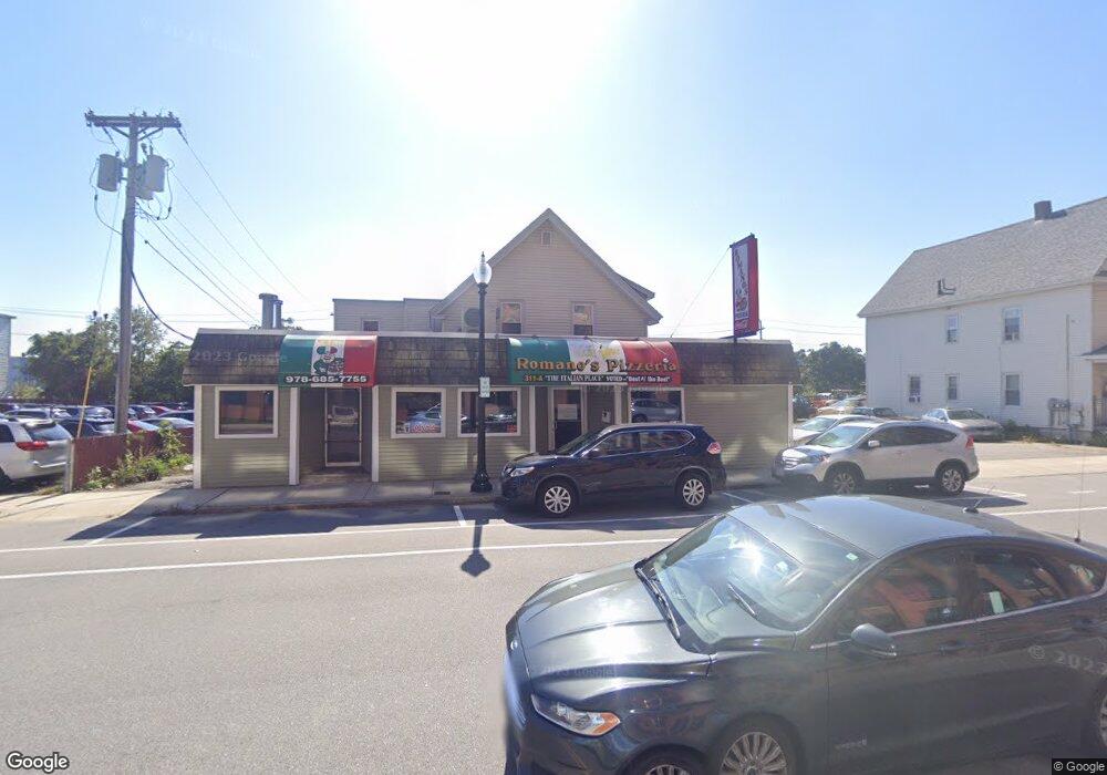 311 Merrimack St unit Right, Lawrence, MA 01843 - photo 1