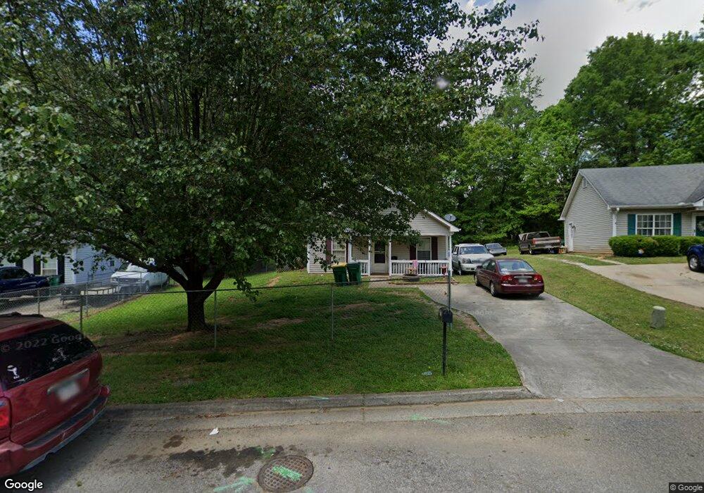 262 Griffith St, Winder, GA 30680 - photo 1