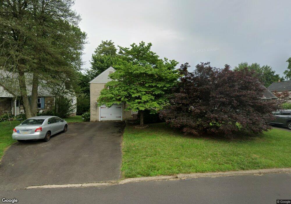2552 Fernwood Ave, Abington, PA 19001 - photo 1
