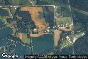 960 Turkey Creek Rd, Hawk Point, MO 63349