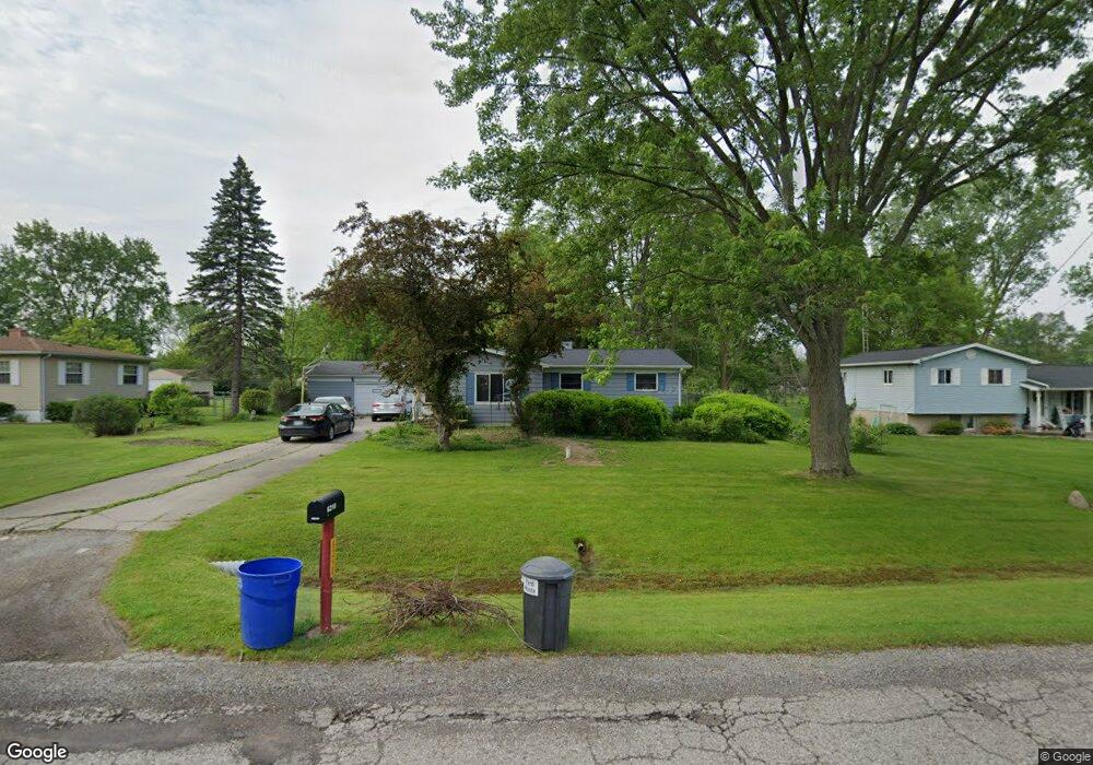 6210 Mockingbird Ln, Flint, MI 48506 - photo 1