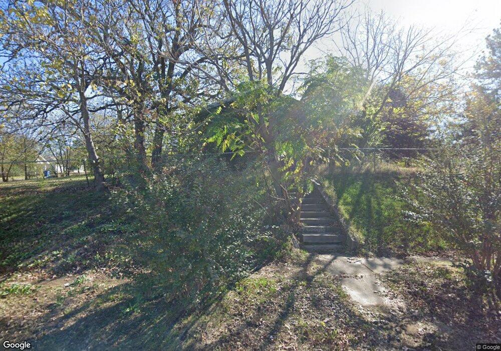 716 N 2nd St, McAlester, OK 74501 - photo 1