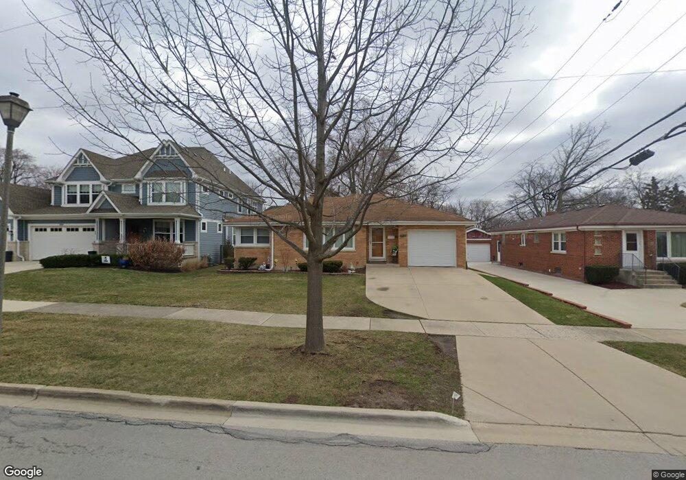 923 S Chatham Ave, Elmhurst, IL 60126 - photo 1