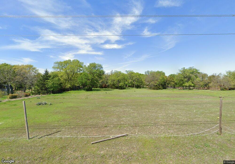 111 Woodcrest St, Weatherford, TX 76087 - photo 1