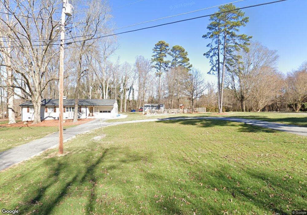 5235 Sweetwater Ct, Greensboro, NC 27407 - photo 1