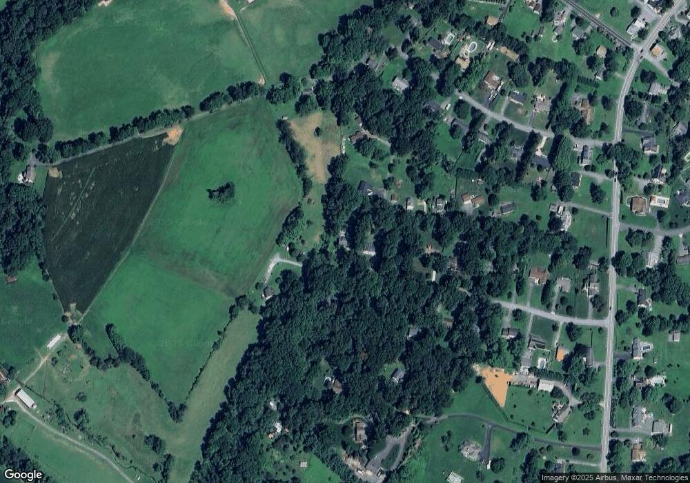 620 Trixsam Rd, Sykesville, MD 21784 - photo 1