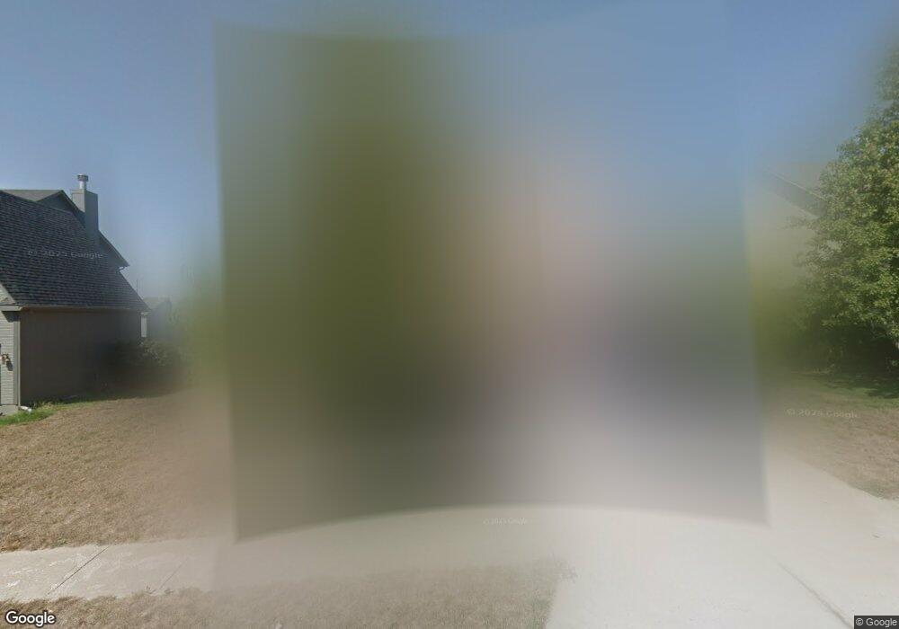 4834 Marion St, Shawnee, KS 66218 - photo 1