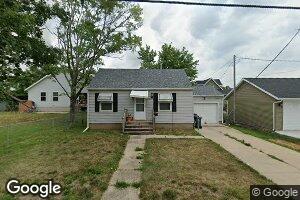 1511 M St SW, Cedar Rapids, IA 52404