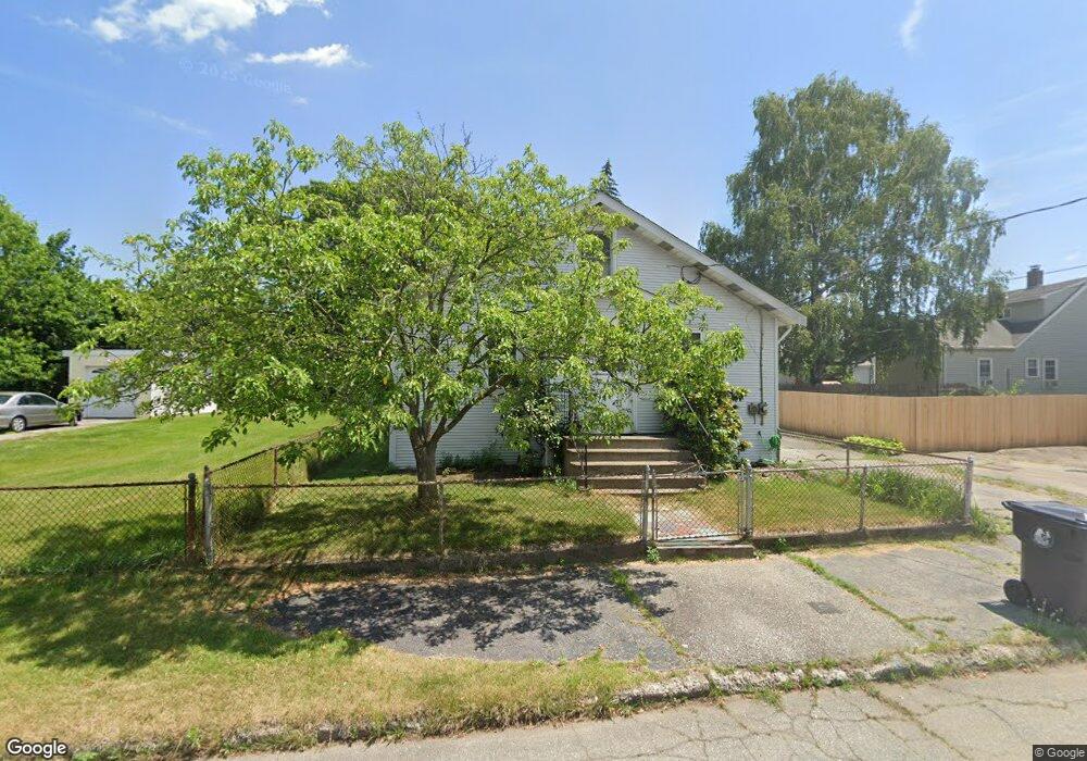 140 Rock Ave, Pawtucket, RI 02861 - photo 1