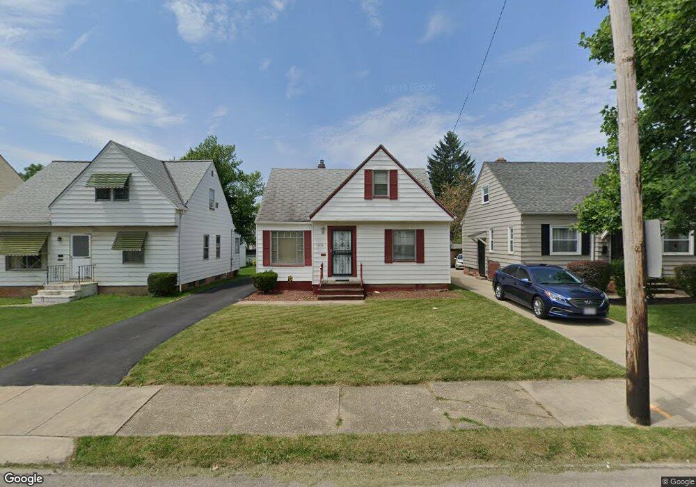 5118 Joseph St, Maple Heights, OH 44137 - photo 1