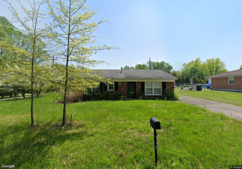 1018 Hollee Dr, New Albany, IN 47150 - photo 1