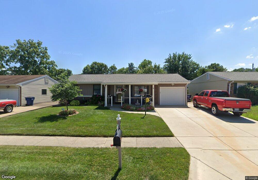 3227 Ipswich Ln, Saint Charles, MO 63301 - photo 1