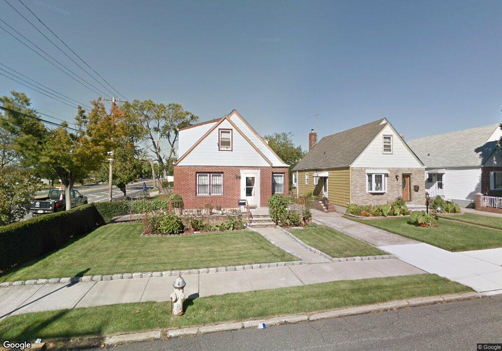 12054 231st St, Cambria Heights, NY 11411 - photo 1