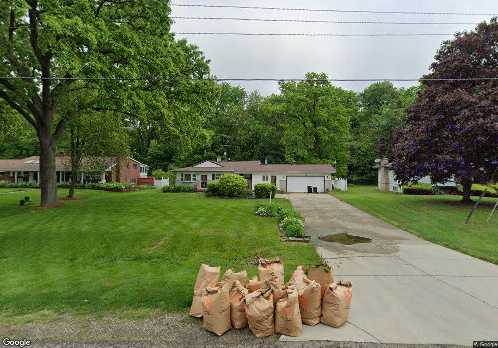 3260 Martharose Ct, Flint, MI 48504 - photo 1