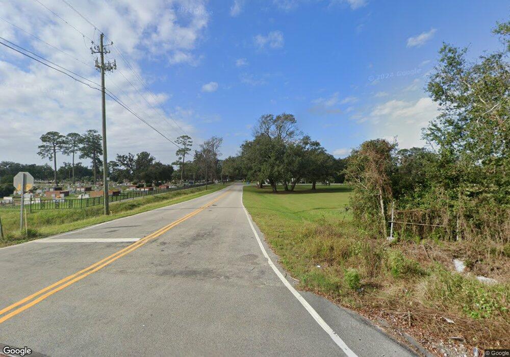 198 7th St, Brunswick, GA 31520 - photo 1