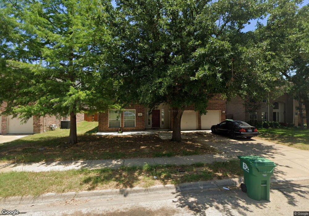 7205 Mira Vista Dr, Denton, TX 76210 - photo 1