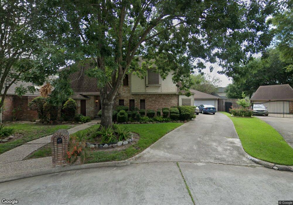 7210 Holder Forest Ct, Houston, TX 77088 - photo 1