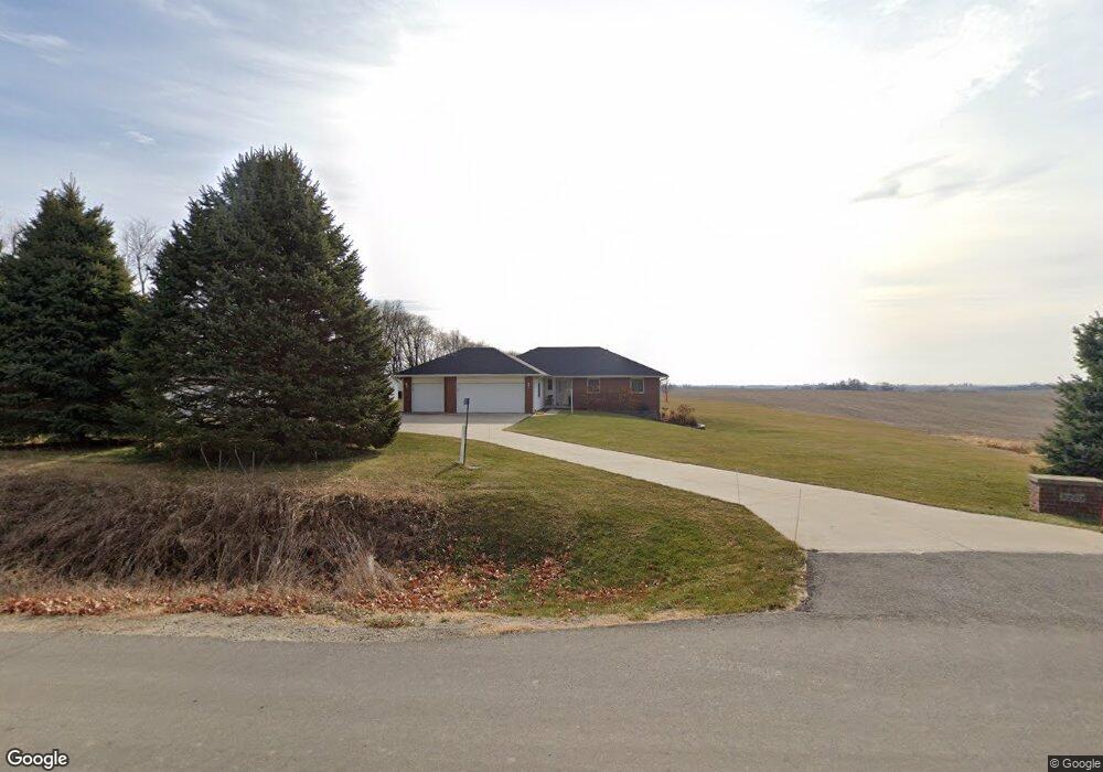 3223 N 19th Ave W, Newton, IA 50208 - photo 1