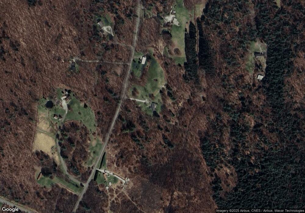 305 Sam Webb Rd, Fairfax, VT 05454 - photo 1