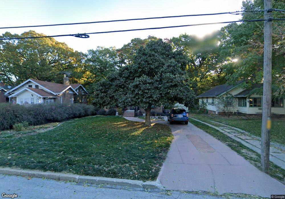 1919 34th St, Des Moines, IA 50310 - photo 1