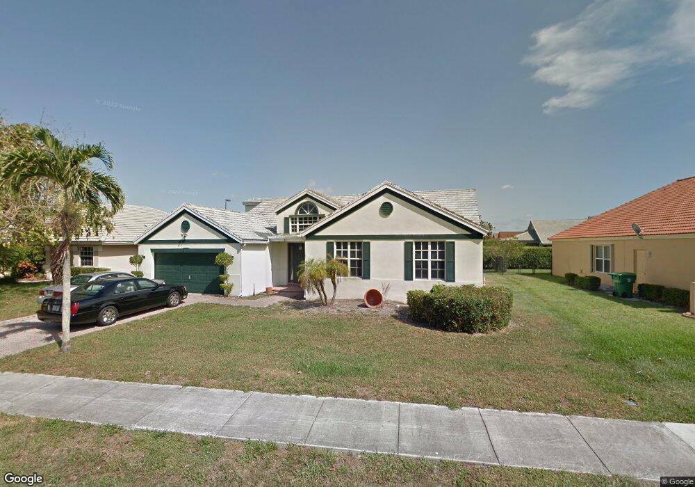 2922 E Orchard Cir, Davie, FL 33328 - photo 1