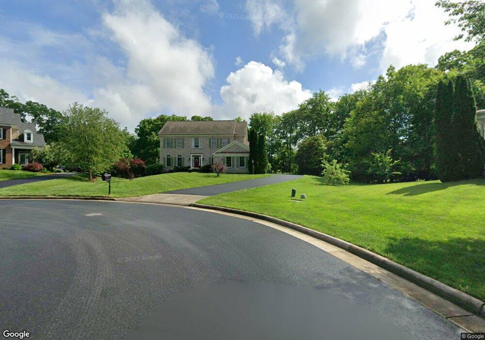 9052 Swans Creek Way, Lorton, VA 22079 - photo 1