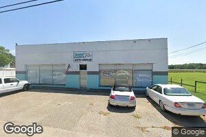 23656 Front St, Accomac, VA 23301