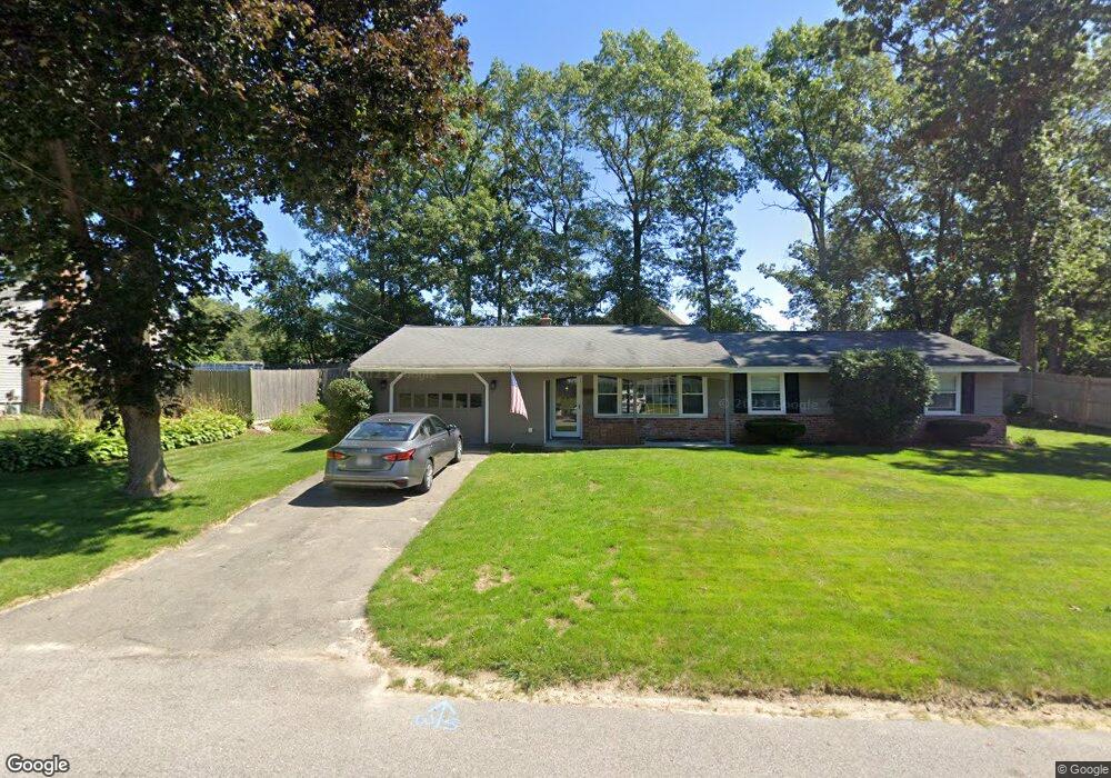 76 Yvonne Rd, Bellingham, MA 02019 - photo 1