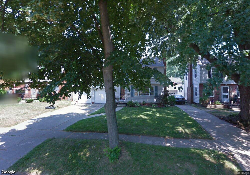 3910 Grantley Rd, Toledo, OH 43613 - photo 1