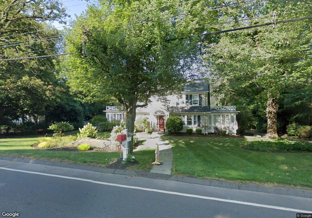 2951 Nichols Ave, Trumbull, CT 06611 - photo 1