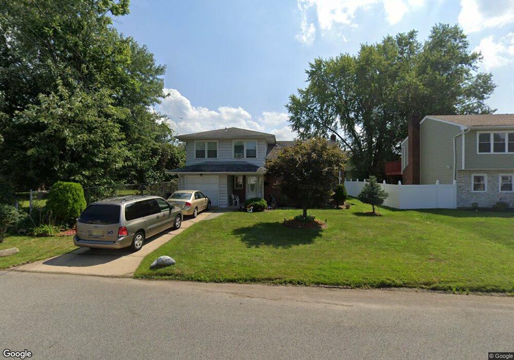 18 E Pine St, Colonia, NJ 07067 - photo 1