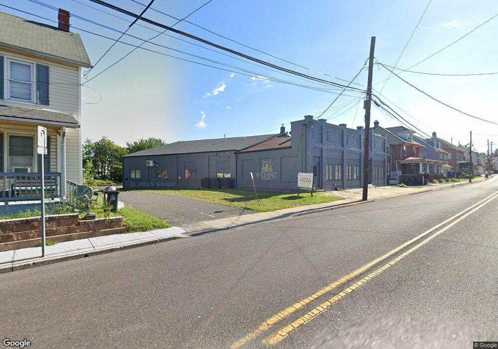 1321 W Broad St, Quakertown, PA 18951 - photo 1