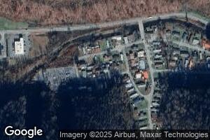 201 Mercury Way, Mallory, WV 25634