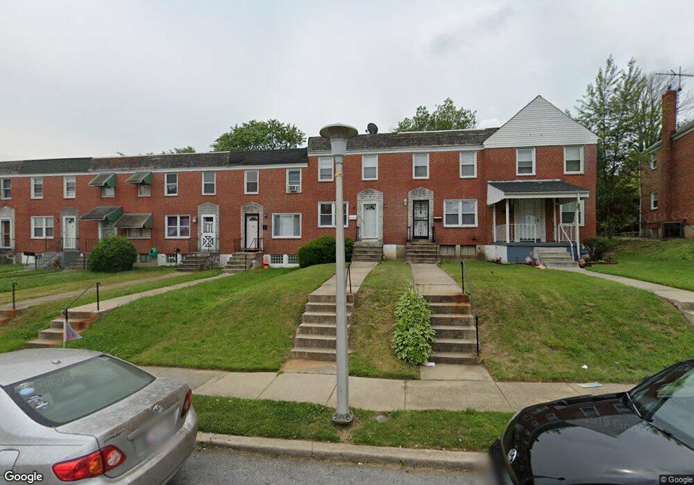 564 Lucia Ave, Baltimore, MD 21229 - photo 1