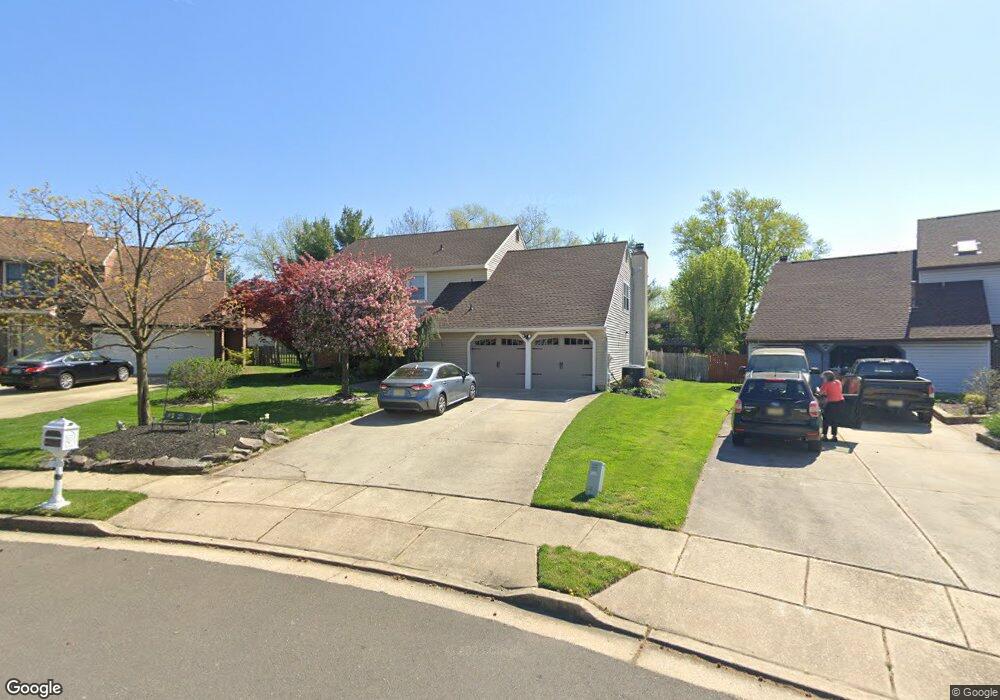 25 Iris Ct, Mount Laurel, NJ 08054 - photo 1