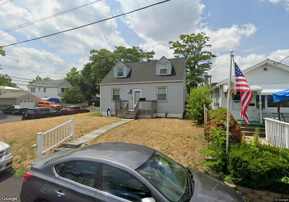 220 Seaview Ave, South Amboy, NJ 08879 - photo 1