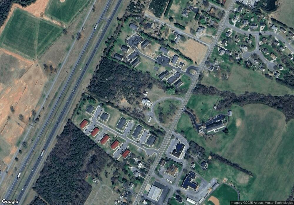 9137 N Congress St, New Market, VA 22844 - photo 1