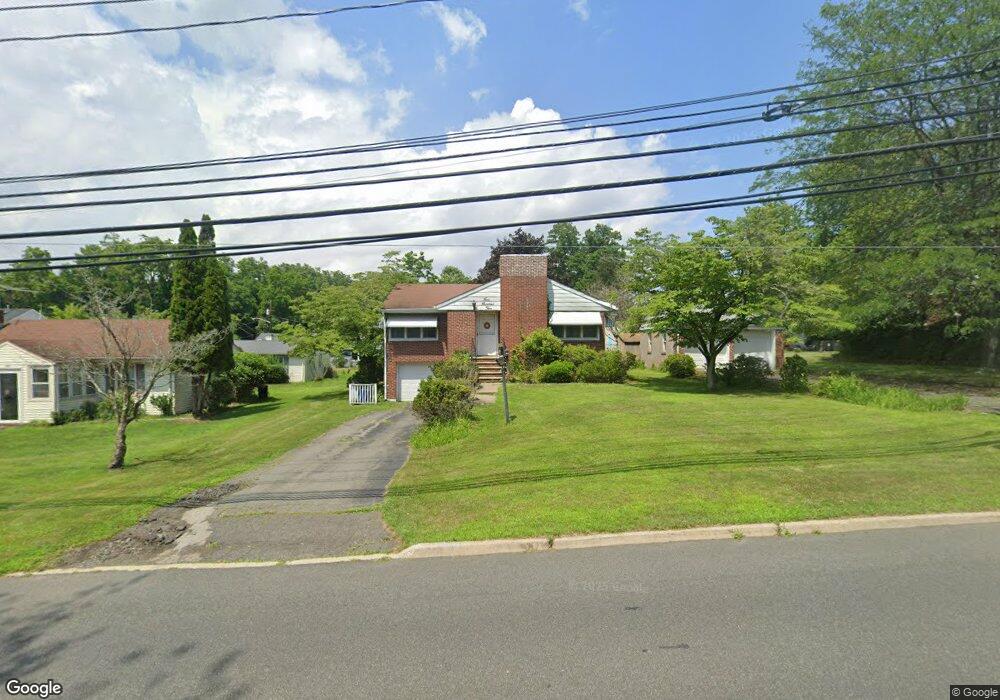 405 Clinton Ave, Northvale, NJ 07647 - photo 1