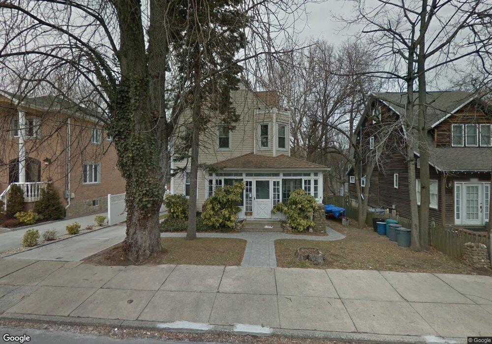 21707 Corbett Rd, Bayside, NY 11361 - photo 1