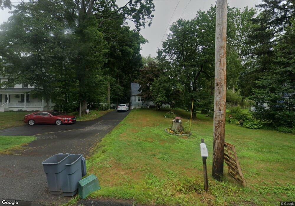 211 Maple Ave, North Haven, CT 06473 - photo 1