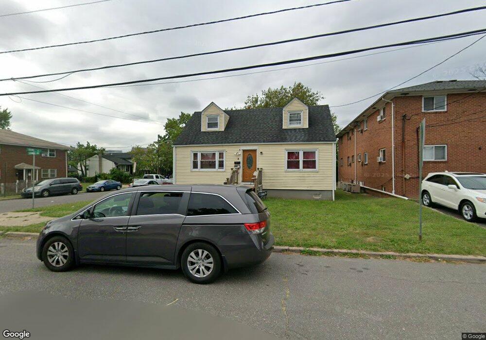 8 Camner Ave, New Brunswick, NJ 08901 - photo 1