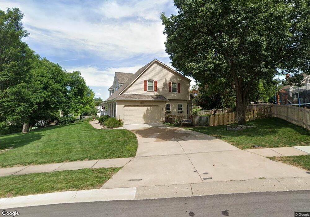 13404 W 56th Place, Shawnee, KS 66216 - photo 1