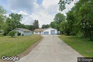 131 Rhodes St, South Bend, IN 46637